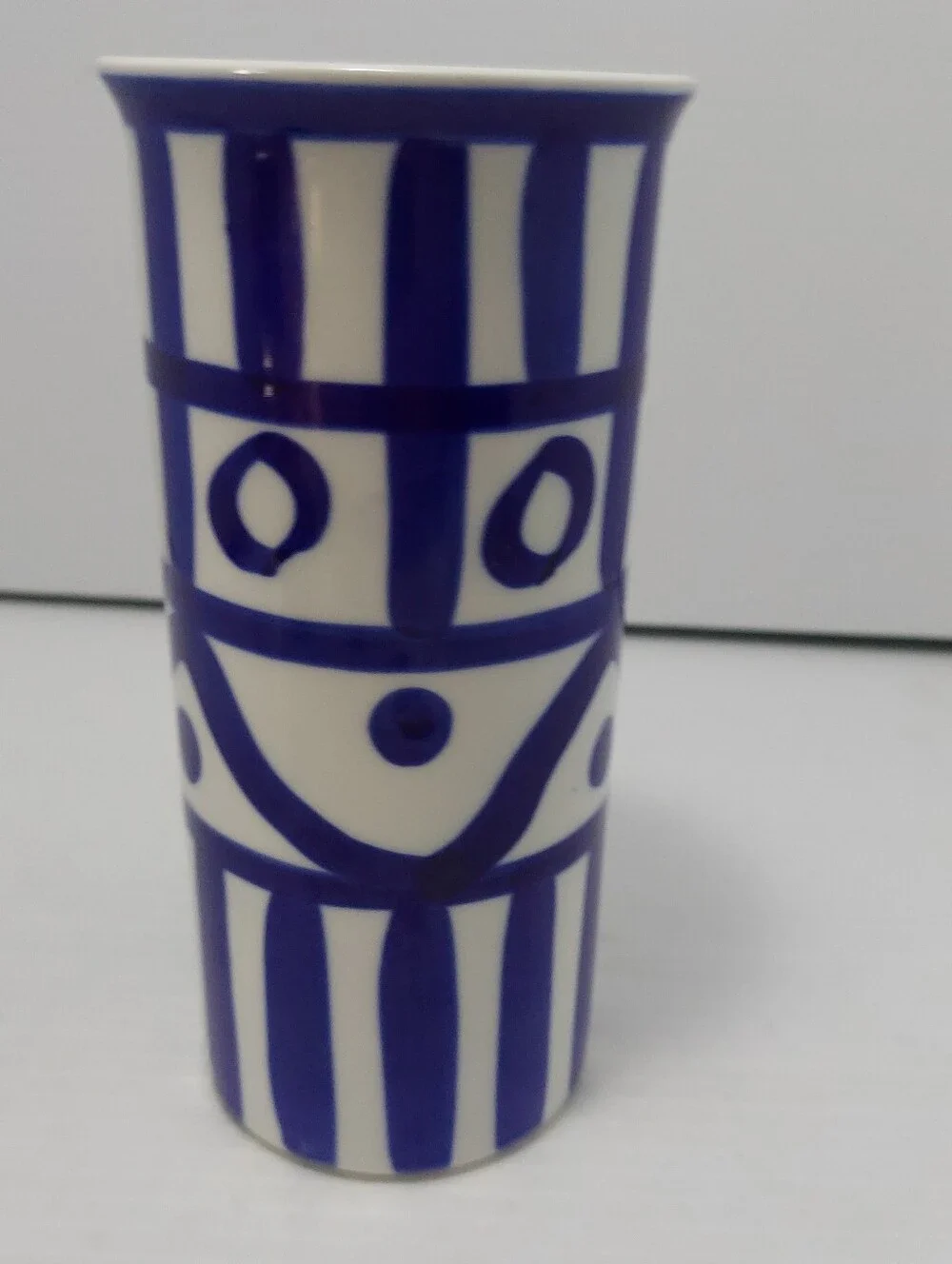 Dansk arabesque vase  Blue White Mcm Vintage 7” Tall  Model A52